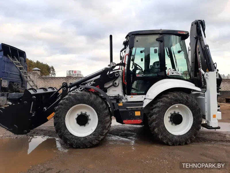Аренда экскаватора-погрузчика Hidromek 102S Alfa с ямобуром