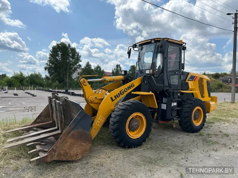 Аренда фронтальных погрузчиков LiuGong 835H и LGCE L936H по всей РБ