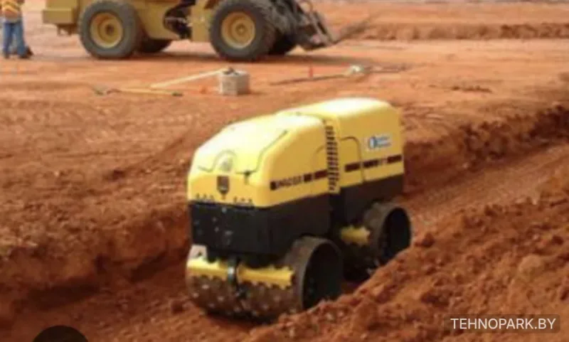 Аренда легкого траншейного виброкатка Wacker RT 820 (1.45 т, габариты 1.2 х 0.8 м)