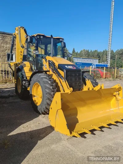 Аренда тяжелого экскаватора-погрузчика CAT 434 и самосвалов 20-40 т