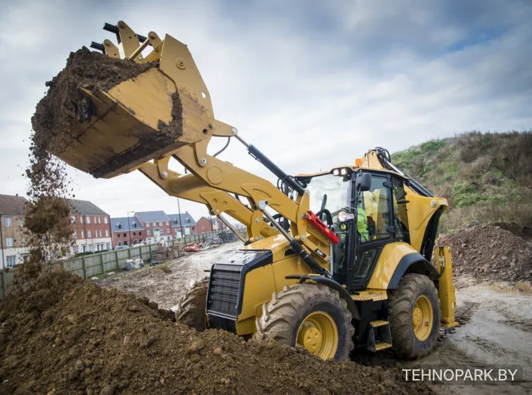 Аренда тяжелого экскаватора-погрузчика CAT 434 и самосвалов 20-40 т