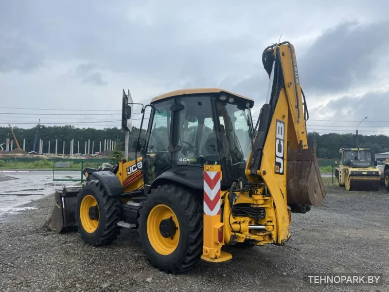 Аренда фронтальных погрузчиков Амкодор 332С4, 342С4 и экскаватора JCB 4CX