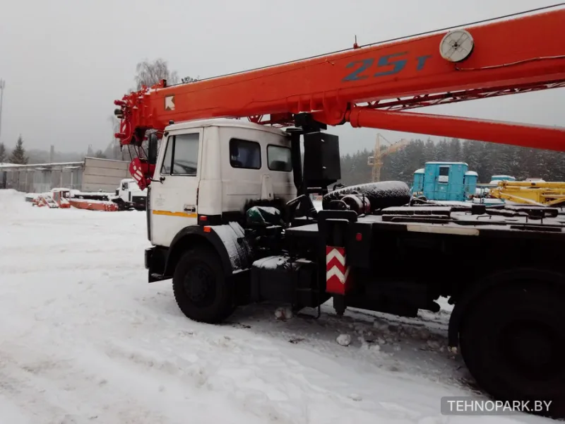 Аренда автокрана Клинцы 25 тонн — Стрела 28м + гусек 9м