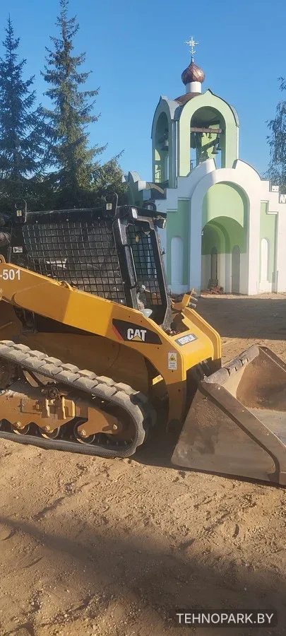 Аренда мини-прогрузчик CAT 259B