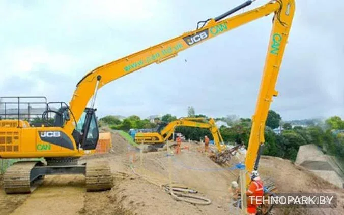 Аренда длиннорукого экскаватора JCB 220: длинная стрела 17 метров