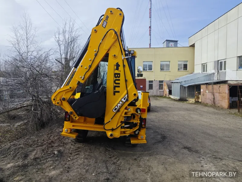 Аренда универсального экскаватора-погрузчика BULL HD-100