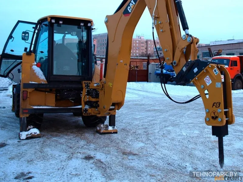Аренда экскаватора-погрузчика CAT 434 / 444 с гидромолотом 650 кг