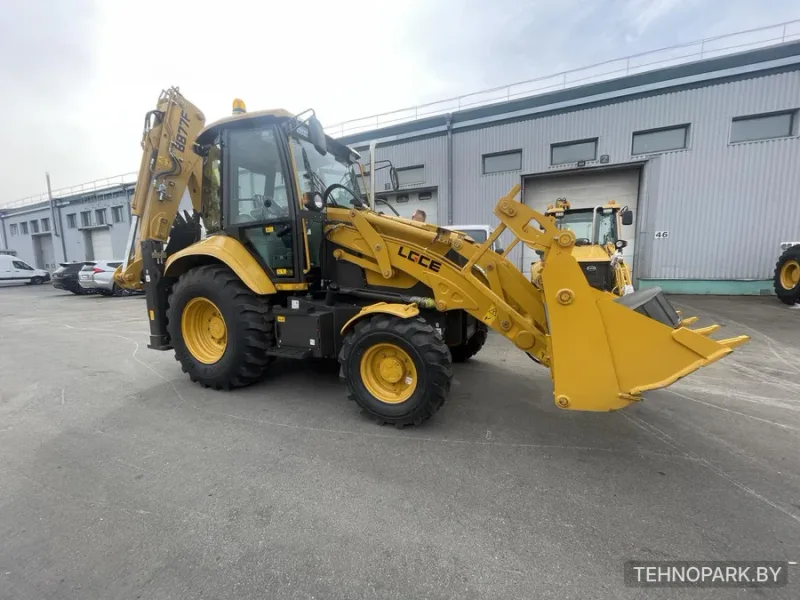 Аренда нового экскаватора-погрузчика LGCE D877F (2024 г.в.) с гидромолотом
