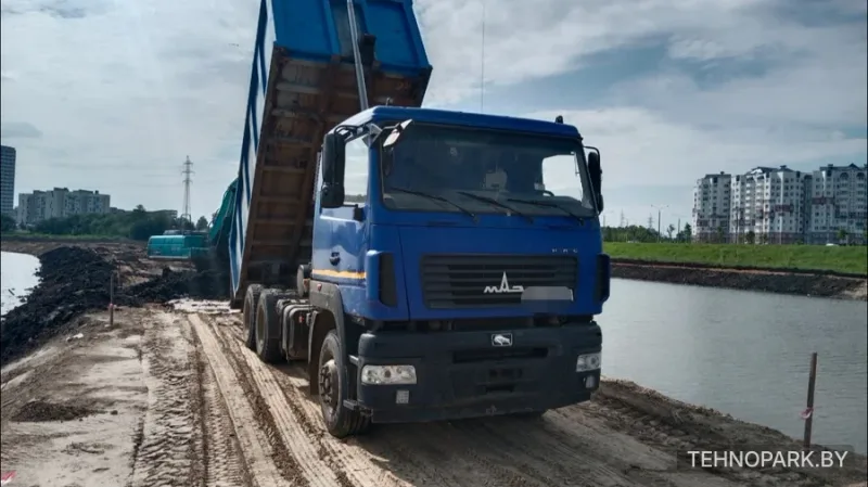Аренда крупнотоннажного самосвала МАЗ-6501 (20 т / 20 м³)