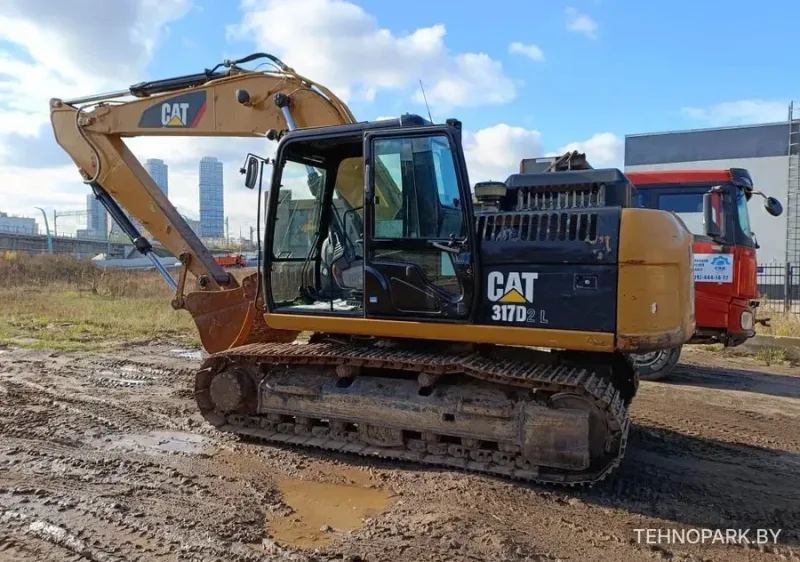 Аренда гусеничного экскаватора Caterpillar 317B NL |