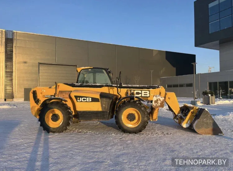Аренда телескопического погрузчика JCB 540-140 напрямую от собственника