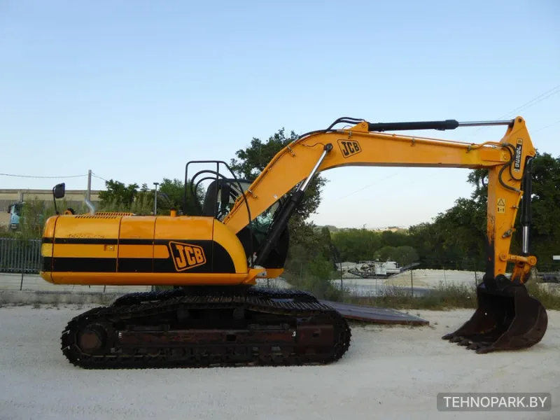 Аренда гусеничных экскаваторов JCB 235 и JCB 210 по всей РБ
