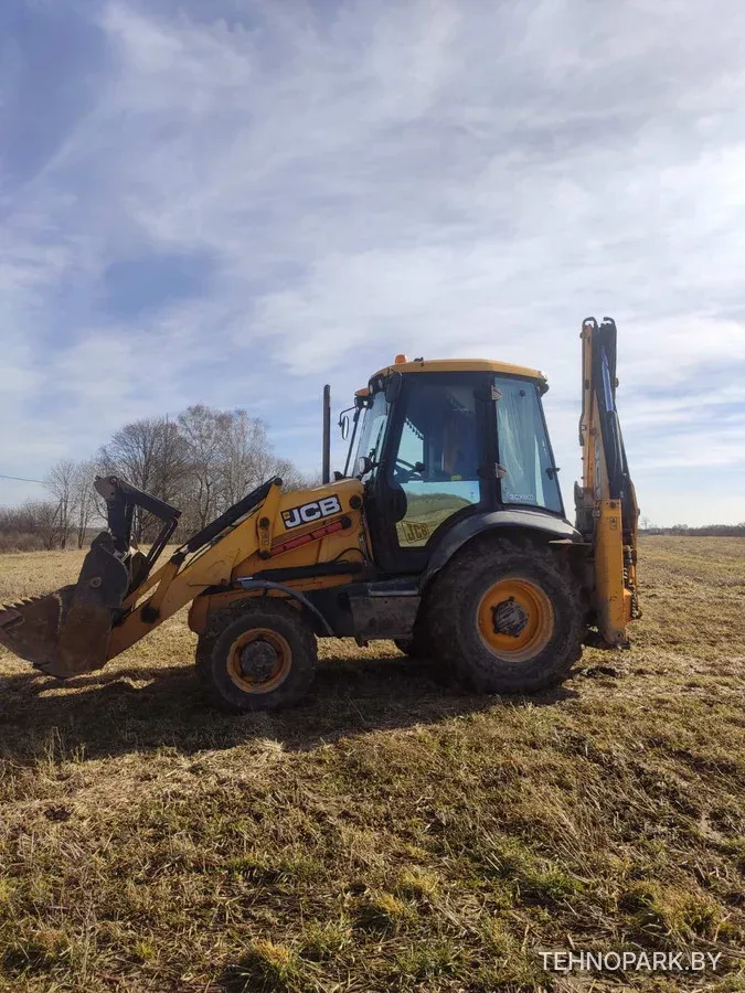 Аренда экскаватора-погрузчика JCB 3CX | Устройство инженерных сетей