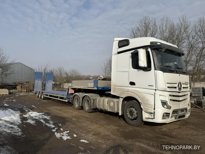 Аренда трала Mercedes-Benz Actros 2651 LS под негабарит до 35 т (24/7)