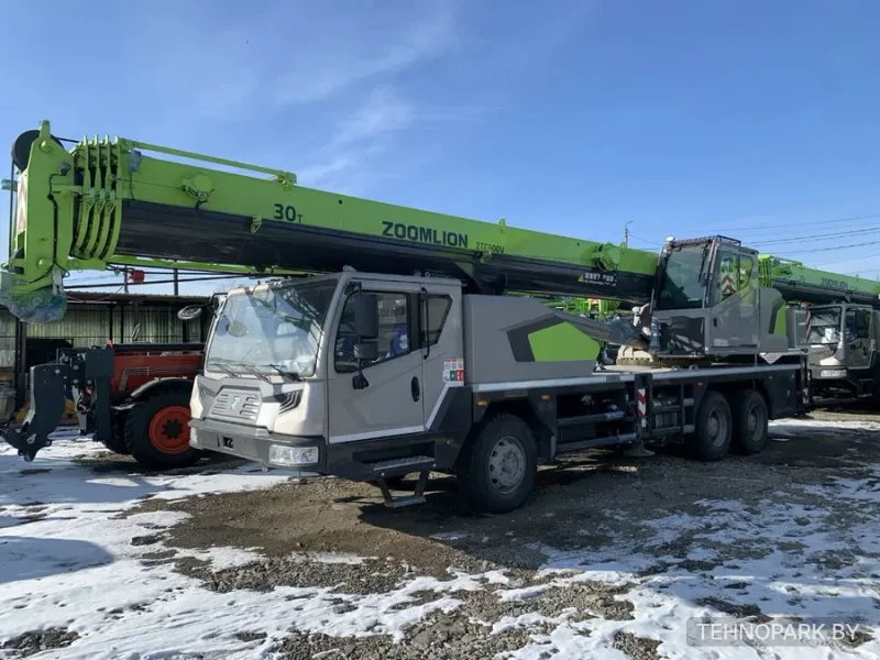 Аренда автокрана Zoomlion 30т в Минске — Стрела 42м + гусек 8м