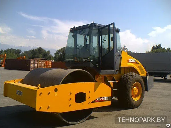 Аренда грунтовых виброкатков Ammann и XCMG (8-20 тонн) с кулачковым бандажом