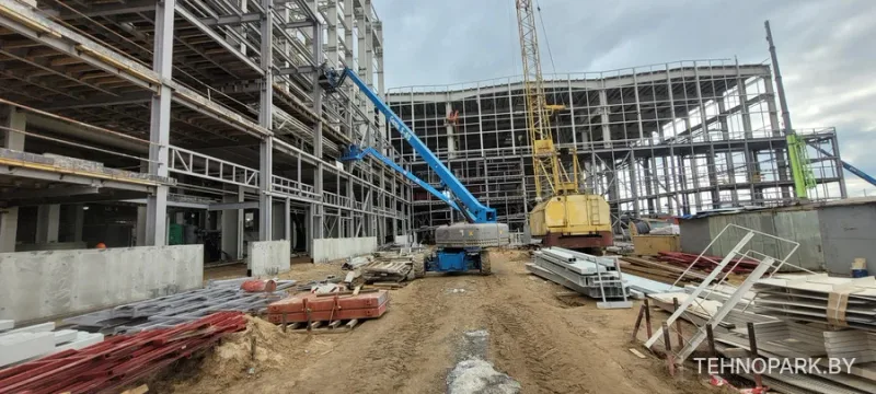 Аренда самоходных подъемников от 16 до 34 метров с доставкой