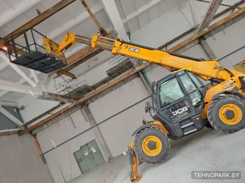 Аренда телескопического погрузчика JCB 535-140 по всей Беларуси