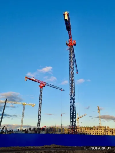 Аренда башенных кранов 10 - 20 тонн: МАЯК КПД 6516, STC350