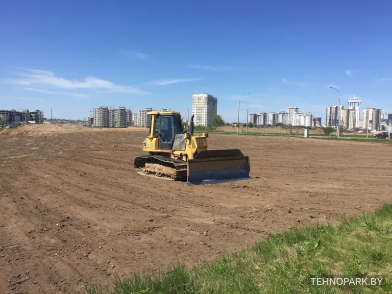 Аренда гусеничных бульдозеров Komatsu D41, D61, D65 (15-30 т) с тралом