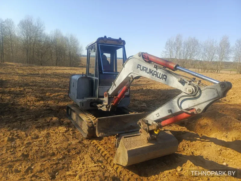 Аренда мини-экскаватора Yanmar Vio-40 (4.3 т, монтаж колец 1.5 м) по РБ