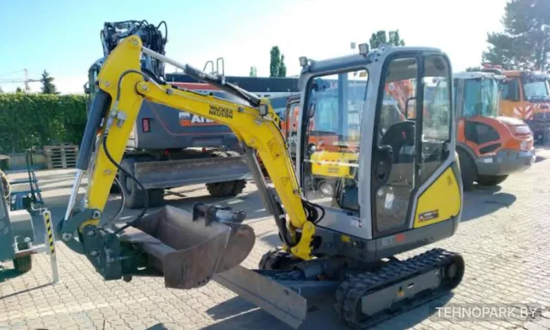 Аренда мини-экскаватора Wacker Neuson ET18 (глубина до 2.4 м)