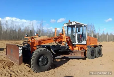 Аренда автогрейдера ГС-14.02 с опытным экипажем для планировки дорог