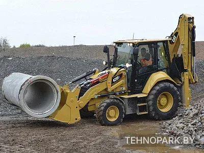 Услуги экскаватора-погрузчика с планировочным ковшом (от 3 часов)
