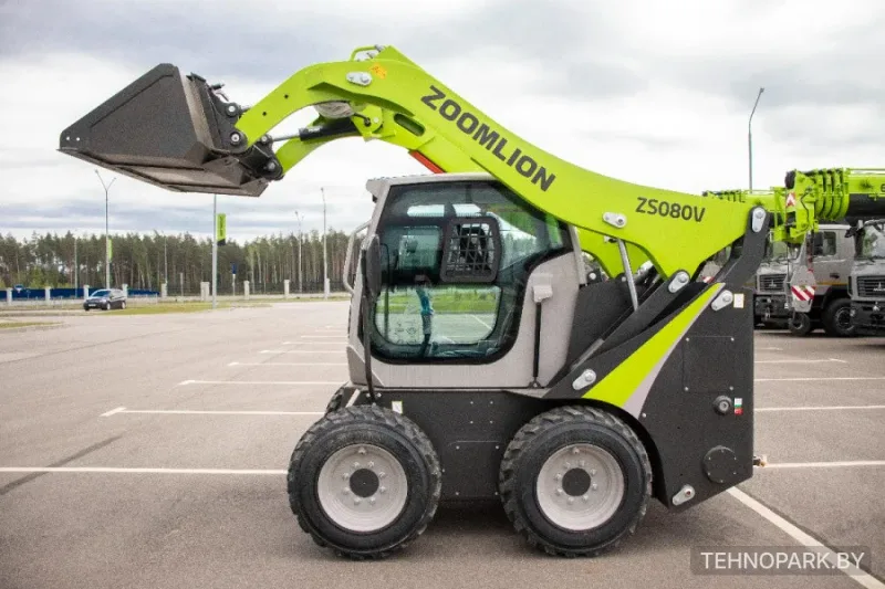 Аренда погрузчика Zoomlion ZS080V с бортовым поворотом | Будь быстрым