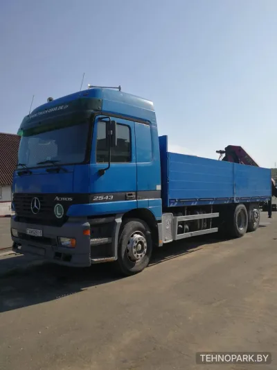 Аренда гидроманипулятора Mercedes-Benz Actros 12 т (кран 5 т, вылет 10 м)