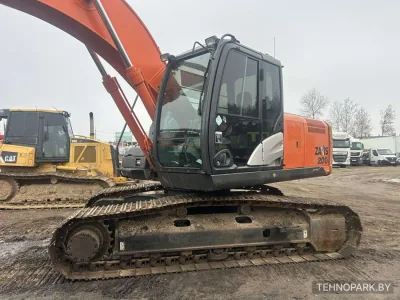 Аренда гусеничного экскаватора Hitachi Zaxis 200 по всей Беларуси