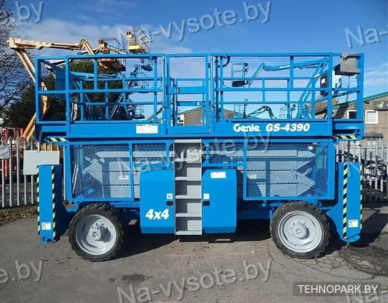 Аренда ножничного подъемника Genie GS4390 (15 м) от собственника