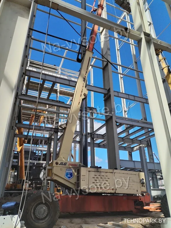 Аренда тяжелого подъемника JLG 150HAX (Высота свыше 40 м) №4