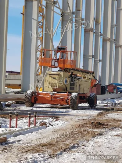 Аренда тяжелого подъемника JLG 150HAX (Высота свыше 40 м) №2