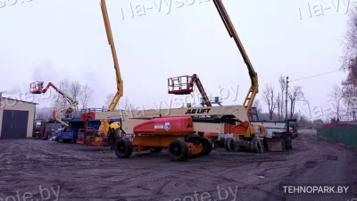 Аренда телескопического подъемника JLG 1250AJP (40 м) №1
