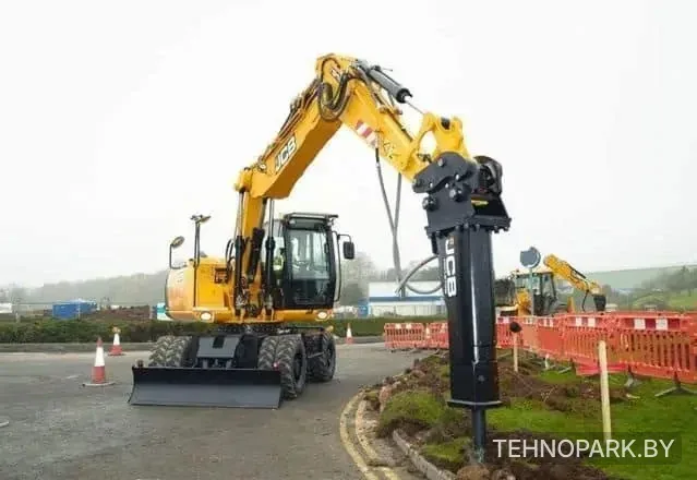 Аренда полноповоротных экскаваторов JCB и Cat с гидромолотом