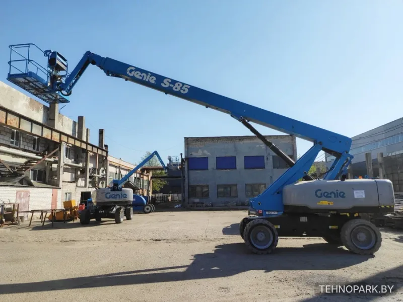Аренда телескопического подъемника Genie S-85 (28 м) от GLOBOLIS