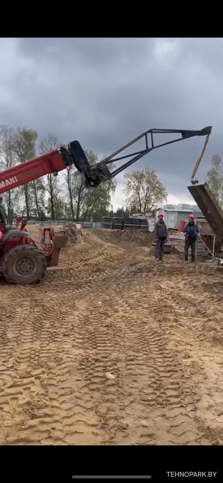 Аренда телескопического погрузчика Manitou MVT 1332 SL (13.2 м, 3.2 т)
