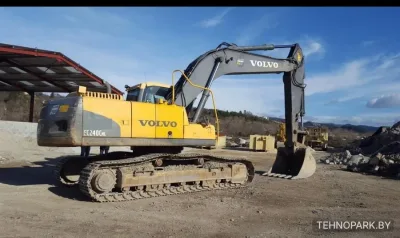 Аренда гусеничных экскаваторов Volvo EC240C и EC220 с гидроножницами