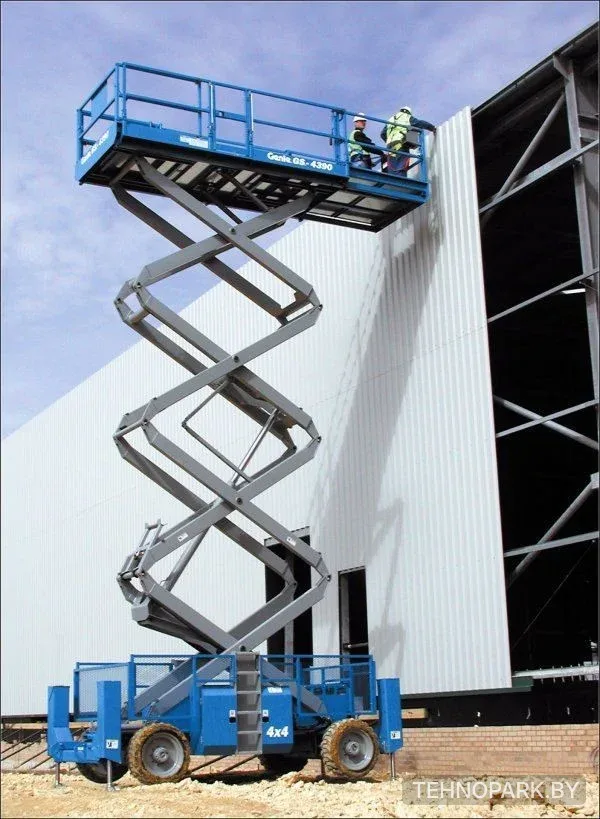 Аренда ножничного подъемника Genie GS-4390 (15.1 м, г/п 680 кг)
