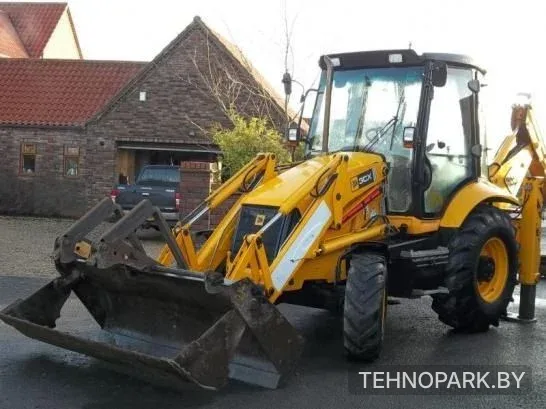 В аренду экскаватор-погрузчик JCB 3CX Contractor (глубина до 5 м)