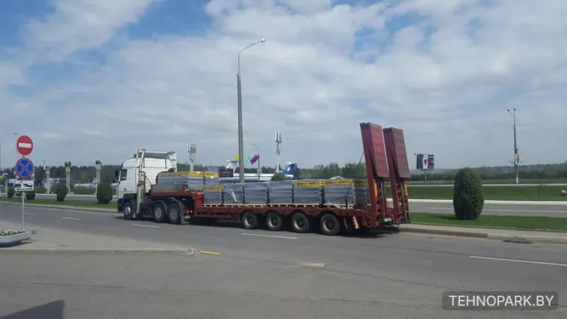 Аренда низкорамных тралов грузоподъемностью от 10 до 40 тонн (длина 7.4 - 12 м)