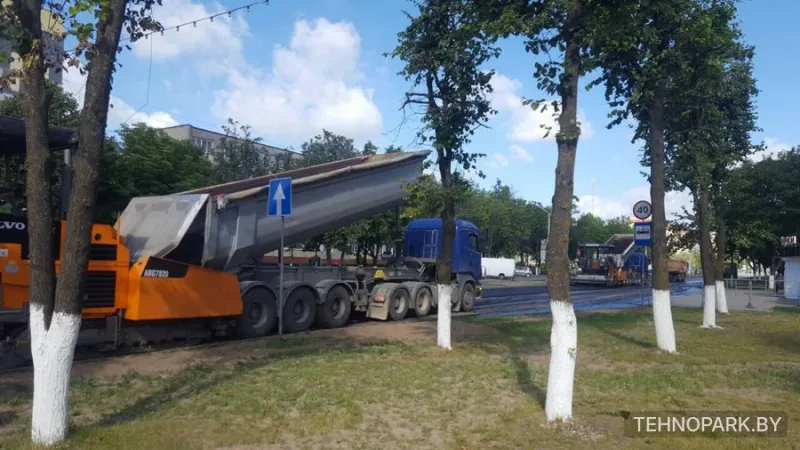 Аренда четырехосных самосвалов DAF (35 т) и КАМАЗ (33 т)