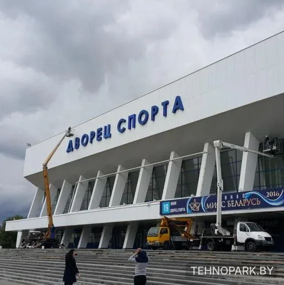 Аренда автовышек от 8 до 52 метров в Минске | Собственные автовышки