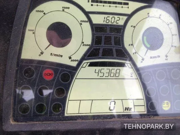 Аренда тяжелого грунтового катка Bomag BW219 DH-4 (19 т, валец 2.3 м)