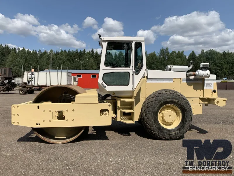 Аренда немецкого грунтового катка HAMM 2520D (20 т, 3 режима вибрации)