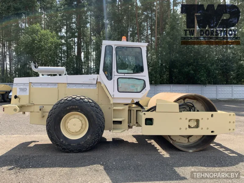 Аренда немецкого грунтового катка HAMM 2520D (20 т, 3 режима вибрации)