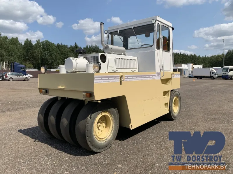 Аренда пневмоколесного катка Bomag BW16R 16-20 т | Дорстройсервис