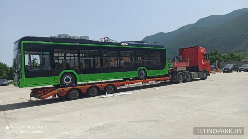 Аренда раздвижного трала MAX TRAILER 60 т (до 15.3 м) на тягаче Scania S500 по СНГ и ЕС