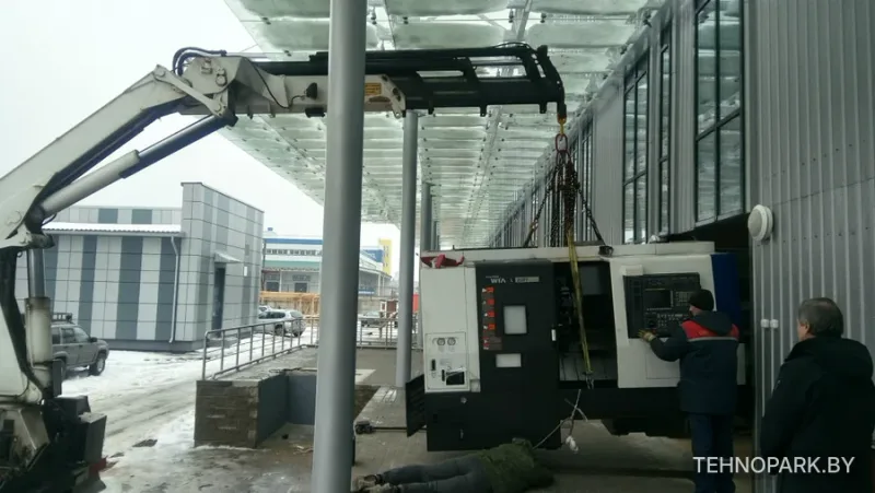 Аренда низкорамного манипулятора Scania с прицепом (кран 8 т, под негабарит)